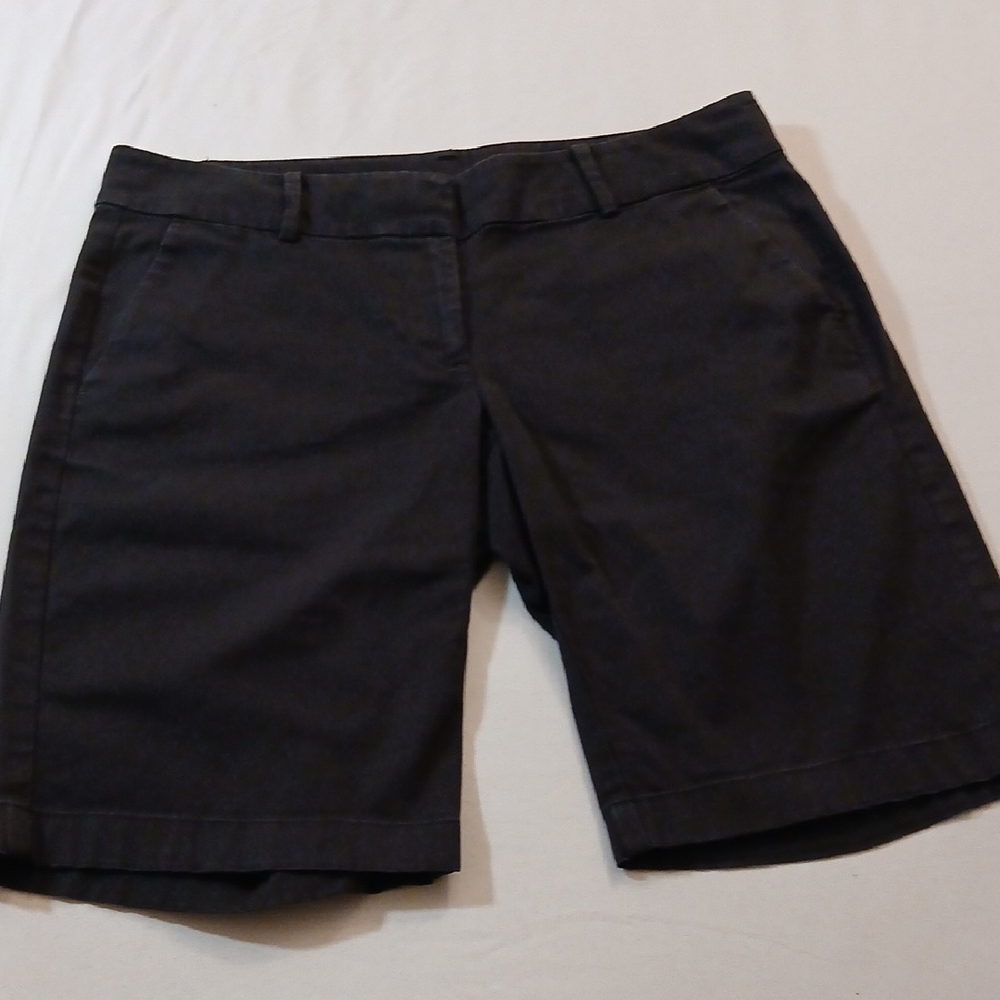 Ann Taylor Black Women's Bermudas